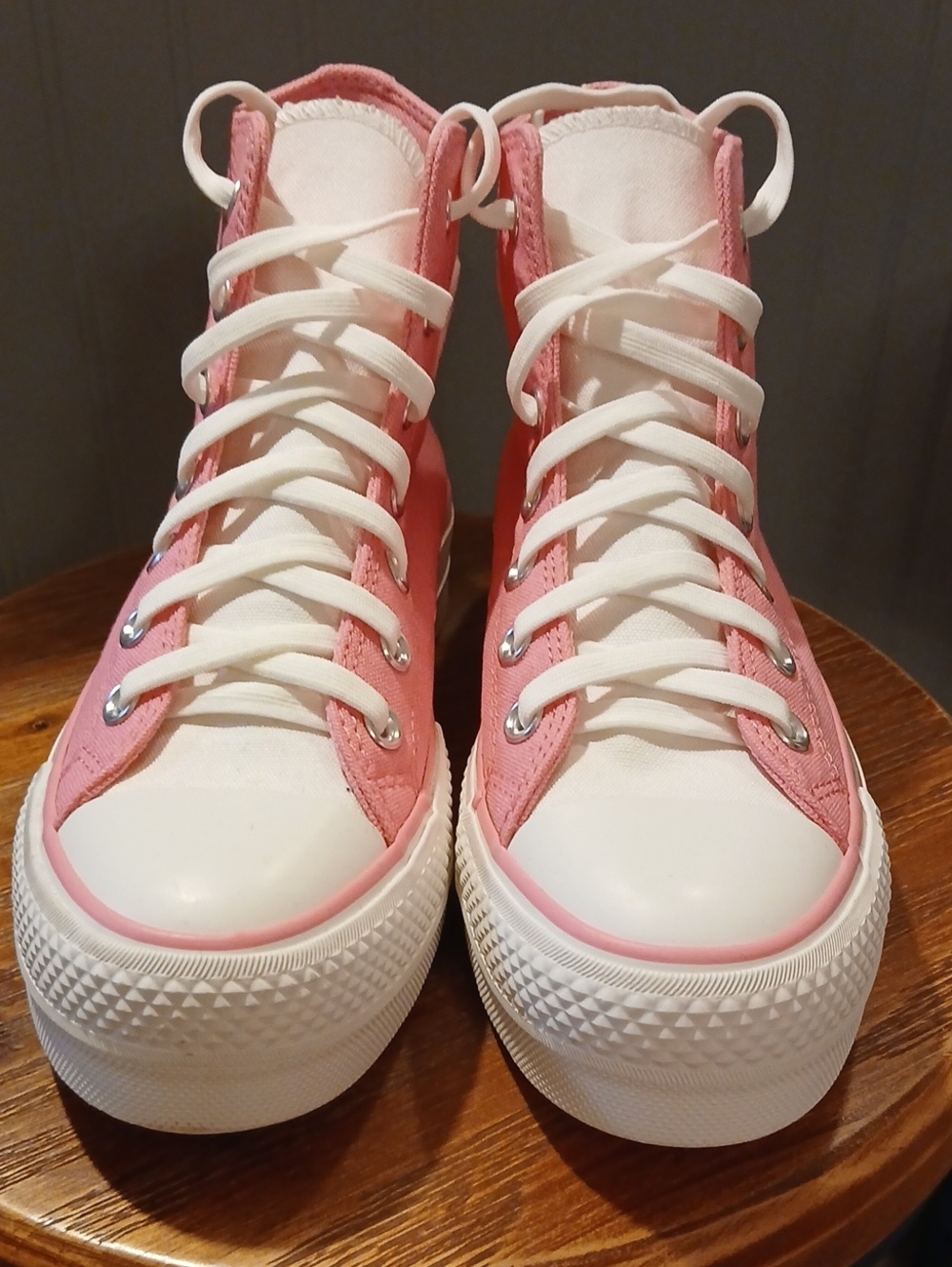 NWOB Converse Chuck Taylor Allstar Lift Retro Varsity Platform Sneakers